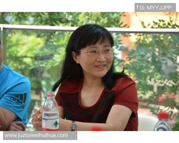 杨静回顾乒乓球辉煌历程与心路历程的专访分享