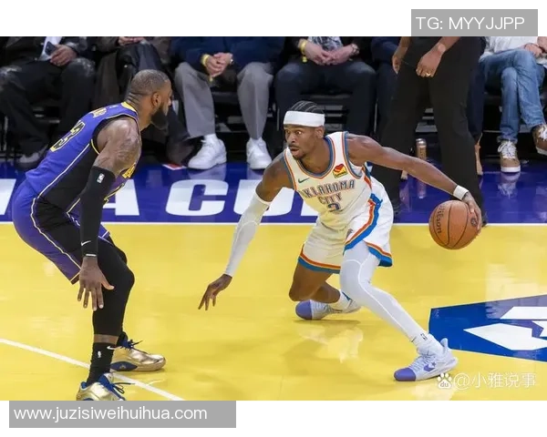 爵士队与雄鹿队季前赛精彩录像回放全程回顾与分析