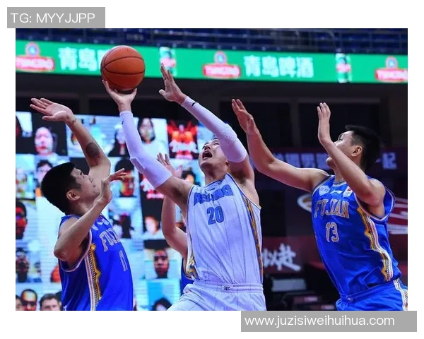 翟晓川：从篮球场上的明星到生活中的多面手，探索他的成长与奋斗之路